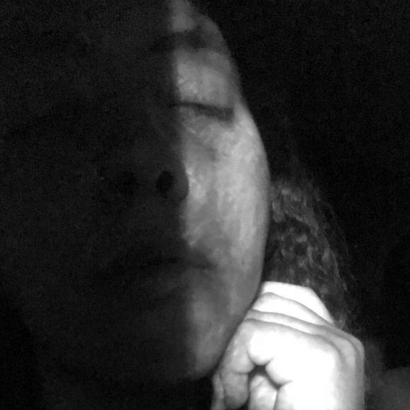 Meet your Posher, Rodika - Picture 1 of 1